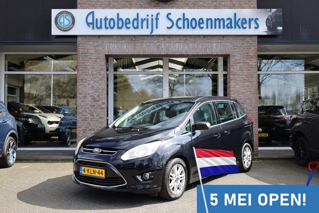 52613156