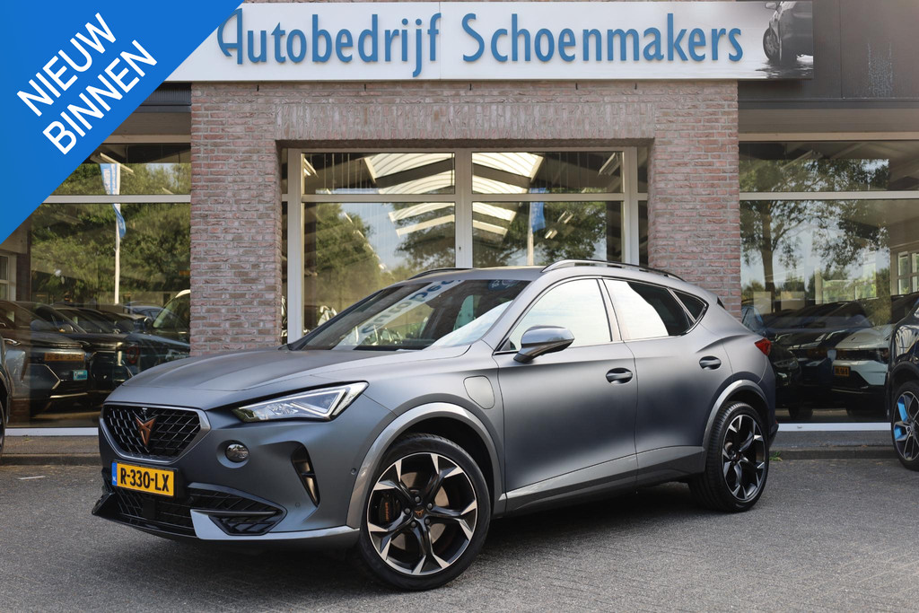 55547268