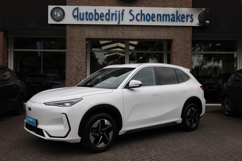 56024746