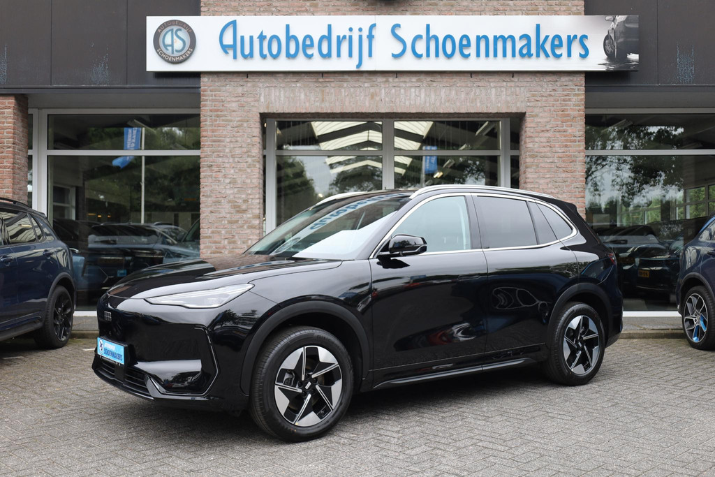 56106718