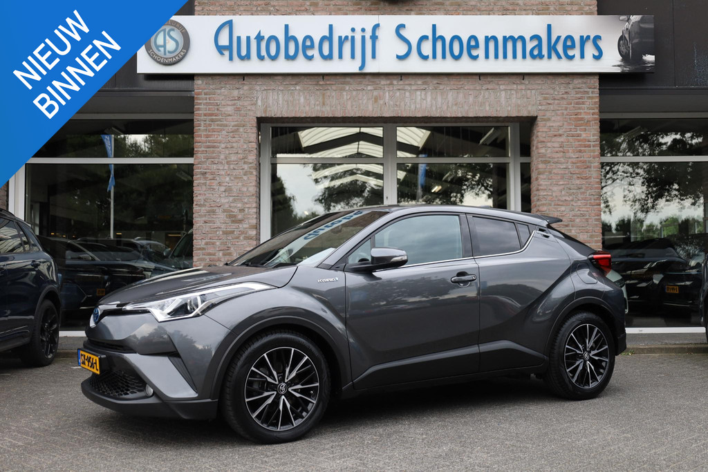 56399228